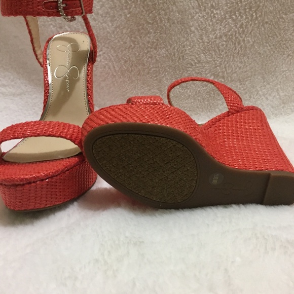 Shoes - Picture 2 of 4